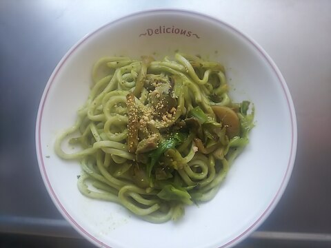 あっさりもっちりした焼きうどん風ジェノベーゼ